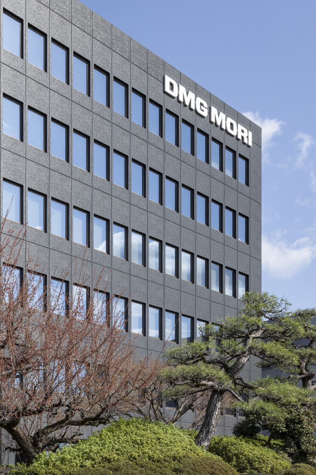 DMG森精機　奈良事業所　事務所棟 5