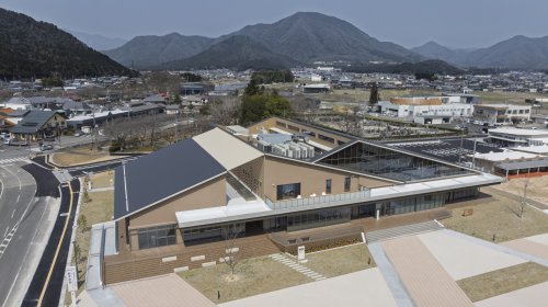 多可町生涯学習まちづくりプラザ